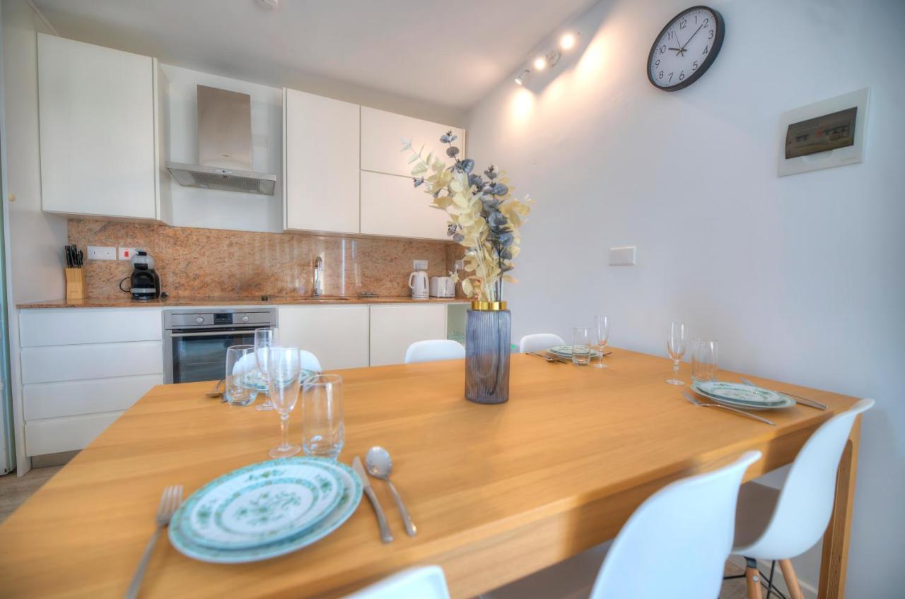 Comfy 1 Bedroom - Sun Terrace & Sea Views Gbuh1-1 발레타 외부 사진
